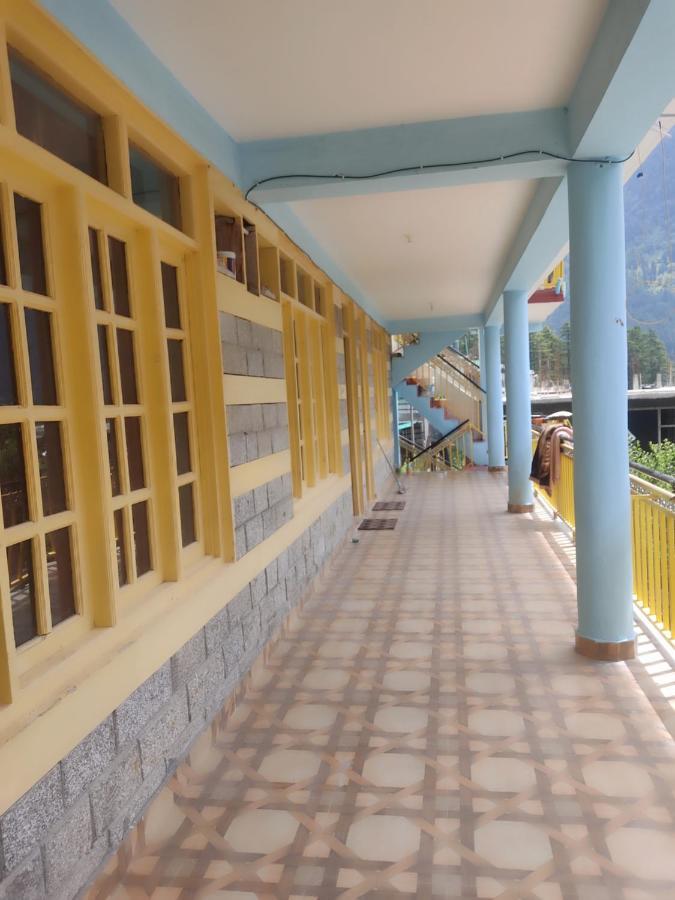 Woods Inn Mountain View Manali Luaran gambar